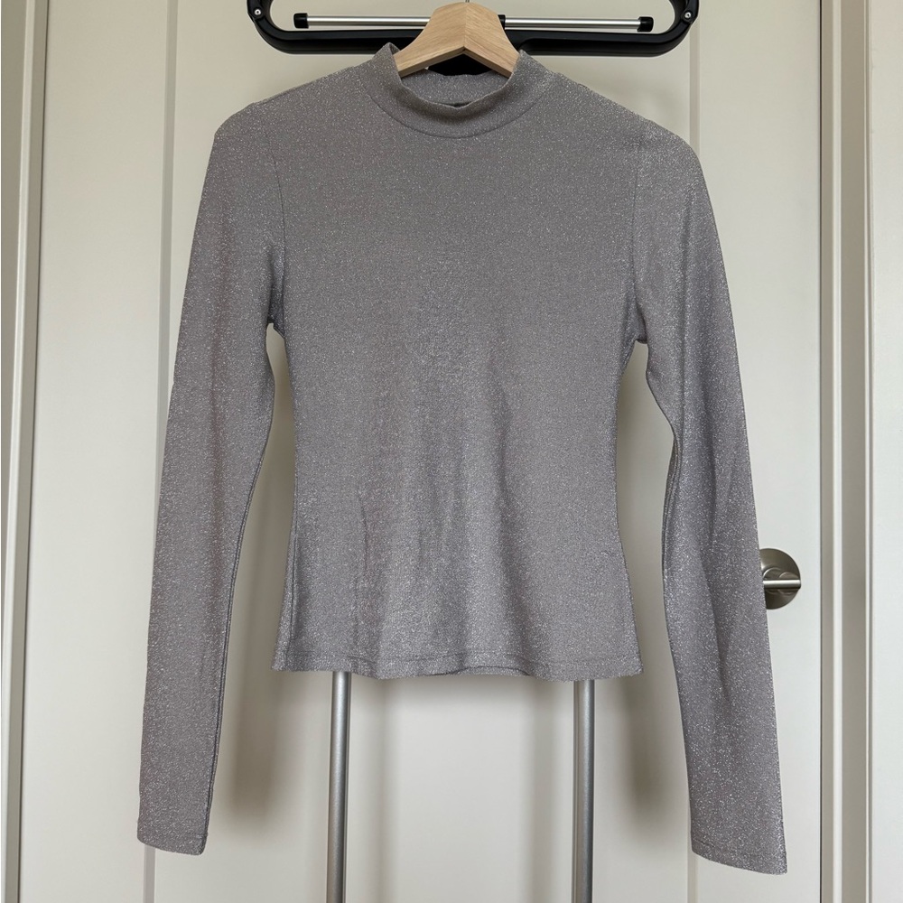 Women's Silver Top